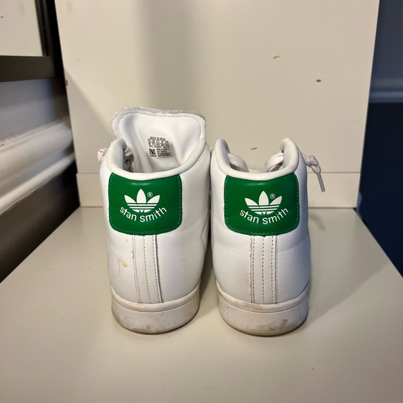 Mens Stan smiths only worn a couple times - Picture 3 of 3